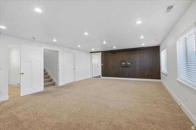 3856 W COASTAL DUNE DR, South Jordan, UT 84009