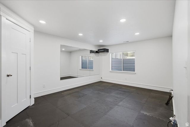 3856 W COASTAL DUNE DR, South Jordan, UT 84009