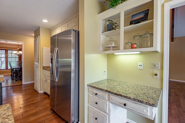 1921 E Nottingham Street, Springfield, MO 65804