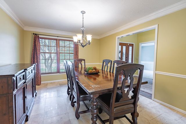 1921 E Nottingham Street, Springfield, MO 65804