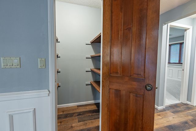 1921 E Nottingham Street, Springfield, MO 65804