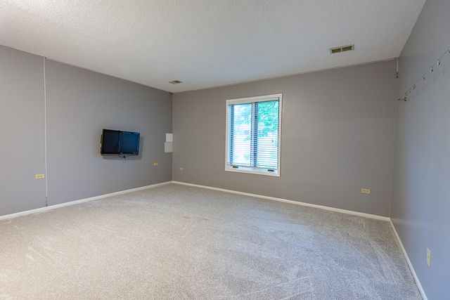1921 E Nottingham Street, Springfield, MO 65804
