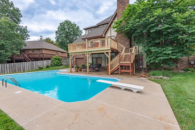 1921 E Nottingham Street, Springfield, MO 65804