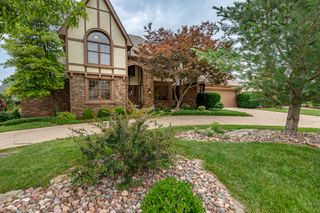 1921 E Nottingham Street, Springfield, MO 65804