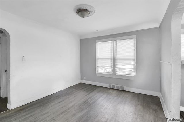 15703 Ardmore Street, Detroit, MI 48227