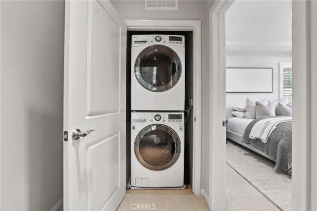 67 Kempton, Irvine, CA 92620