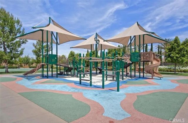 67 Kempton, Irvine, CA 92620