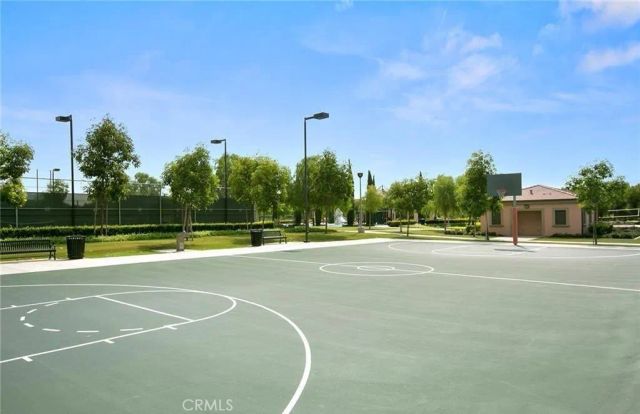 67 Kempton, Irvine, CA 92620