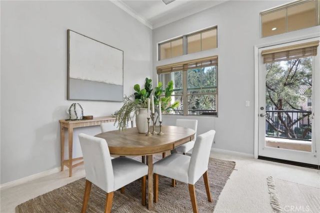 67 Kempton, Irvine, CA 92620