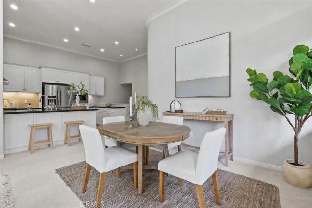 67 Kempton, Irvine, CA 92620