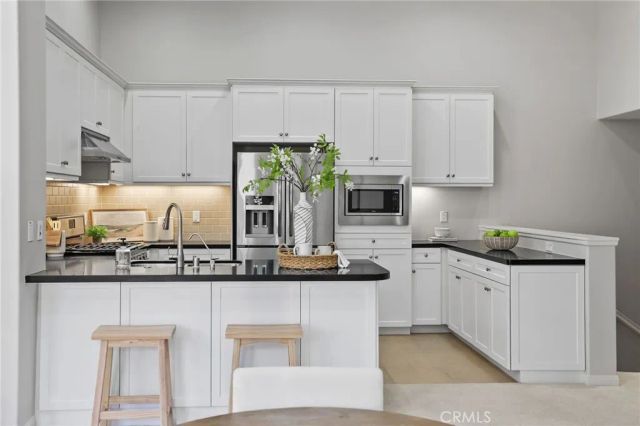 67 Kempton, Irvine, CA 92620