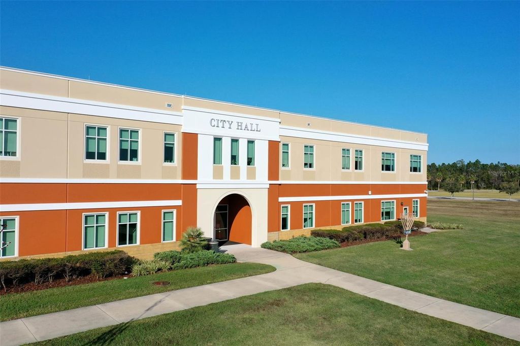 Image 17 of property listing at 21 TOWN COURT, Palm Coast, FL 32164