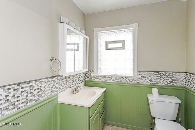 1944 Balkan Place, Toledo, OH 43613