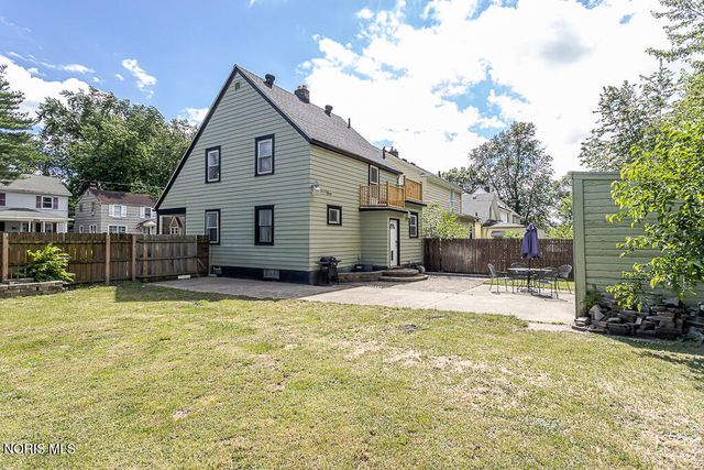1944 Balkan Place, Toledo, OH 43613