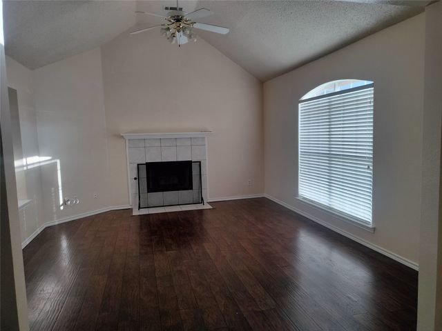 1888 Helen Lane, Lewisville, TX 75067