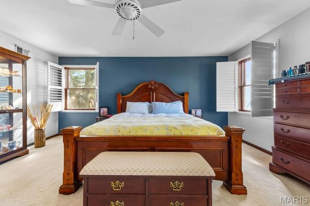 3403 Riverview Court, Godfrey, IL 62035