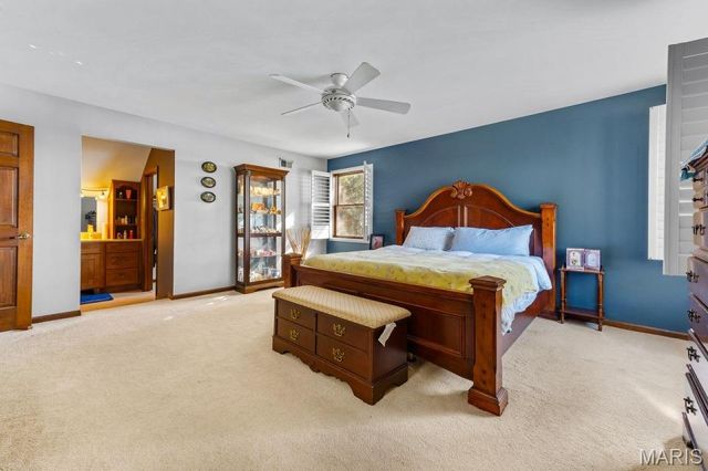 3403 Riverview Court, Godfrey, IL 62035