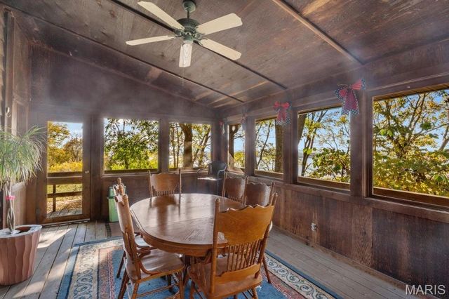 3403 Riverview Court, Godfrey, IL 62035