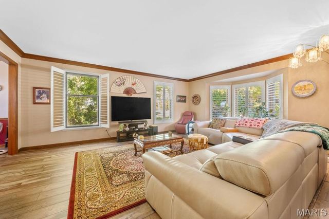 3403 Riverview Court, Godfrey, IL 62035