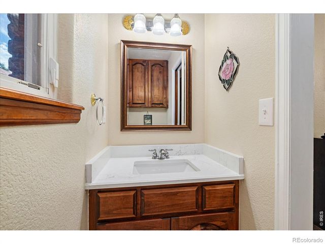 3806 Singletree Court, Mead, CO 80542