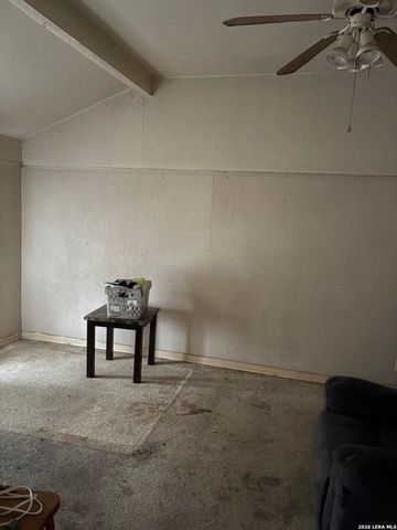 227 Wake Forrest, San Antonio, TX 78228