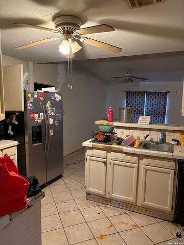 227 Wake Forrest, San Antonio, TX 78228