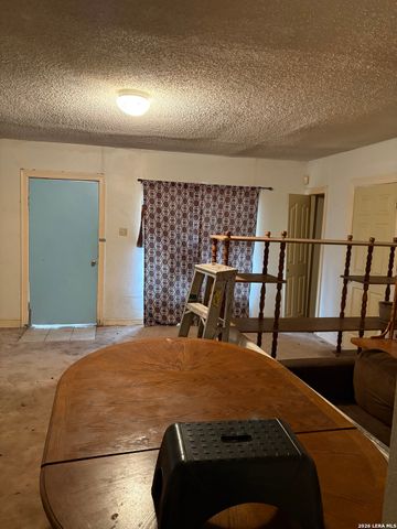 227 Wake Forrest, San Antonio, TX 78228