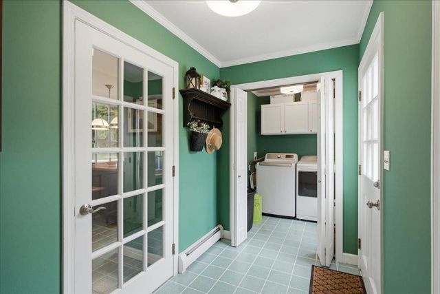 3287 Route 7, Pownal, VT 05261