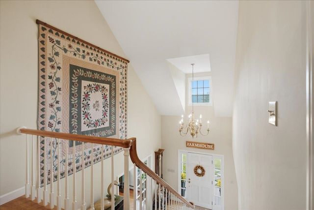3287 Route 7, Pownal, VT 05261