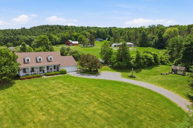 3287 Route 7, Pownal, VT 05261