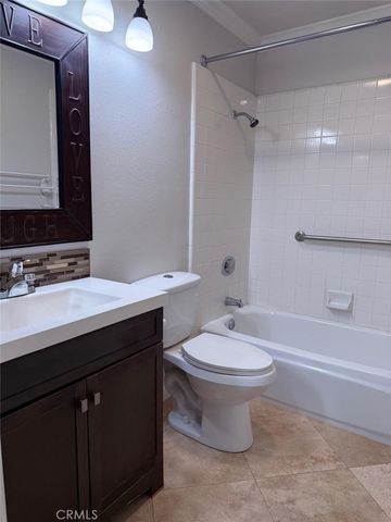 13406 Verona, Tustin, CA 92782