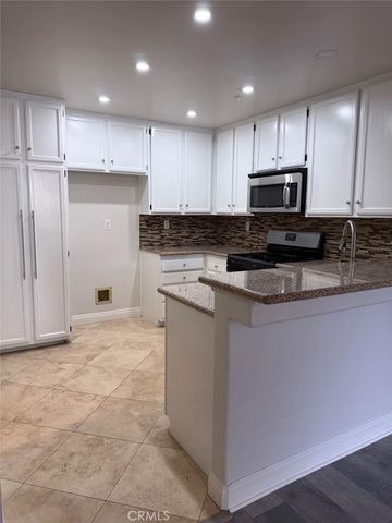 13406 Verona, Tustin, CA 92782