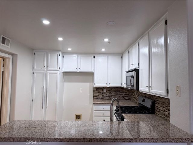 13406 Verona, Tustin, CA 92782