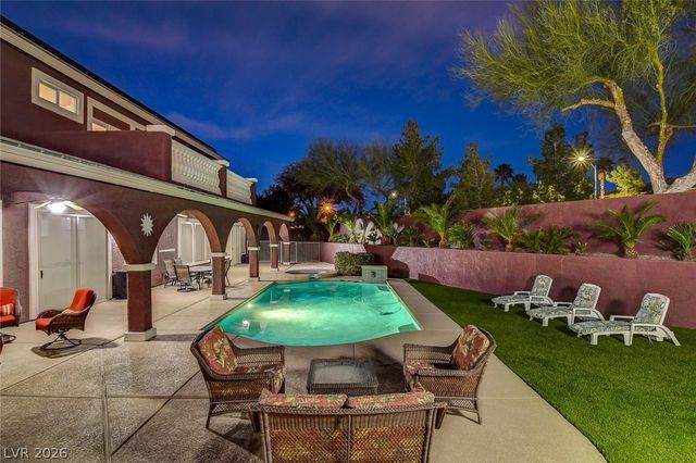 10798 Chillingham Drive, Las Vegas, NV 89183