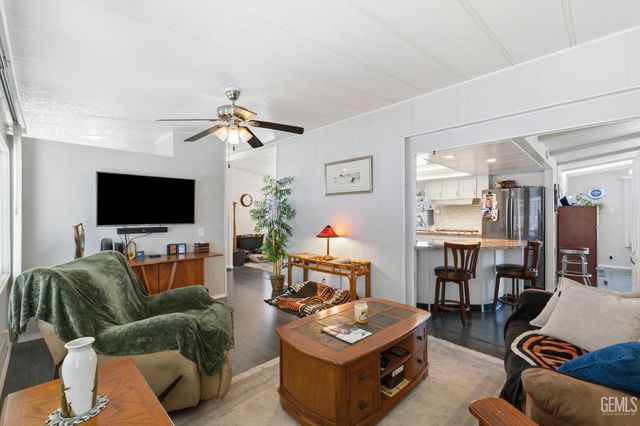 55 Via San Carlos, Paso Robles, CA 93446