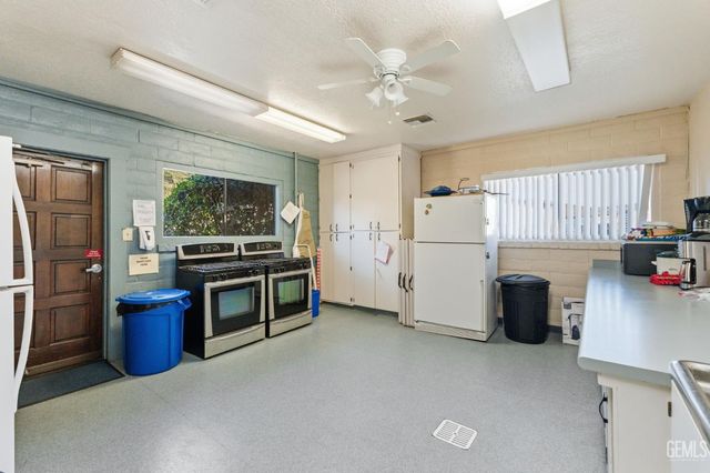 55 Via San Carlos, Paso Robles, CA 93446