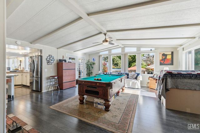 55 Via San Carlos, Paso Robles, CA 93446