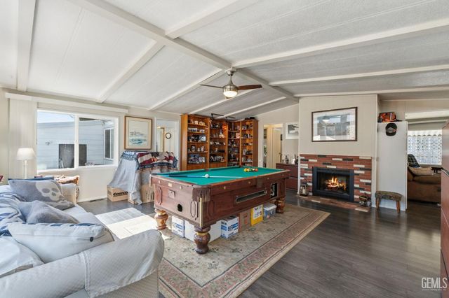 55 Via San Carlos, Paso Robles, CA 93446