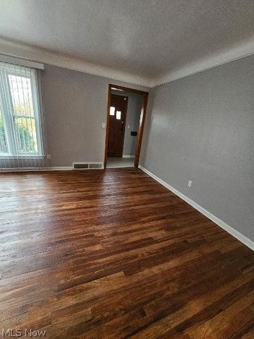 19812 Marvin Road, Warrensville Heights, OH 44128