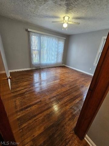 19812 Marvin Road, Warrensville Heights, OH 44128