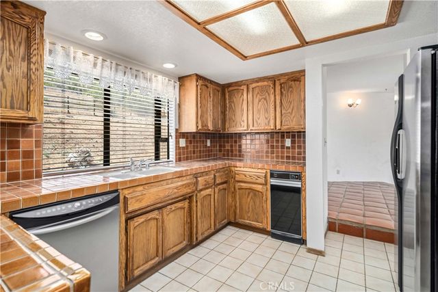 31751 Lake Meadow Road, Acton, CA 93510
