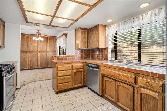 31751 Lake Meadow Road, Acton, CA 93510