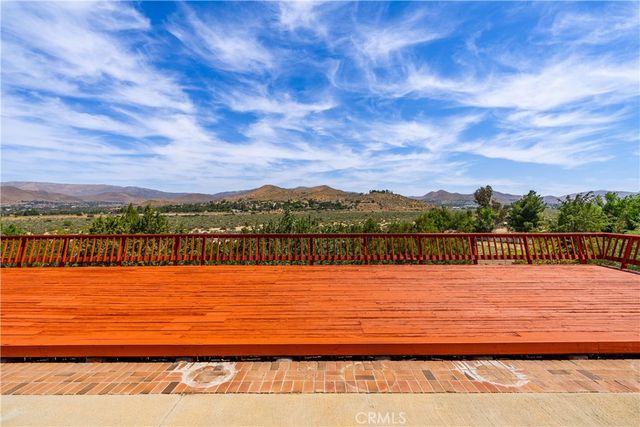 31751 Lake Meadow Road, Acton, CA 93510