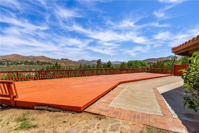 31751 Lake Meadow Road, Acton, CA 93510