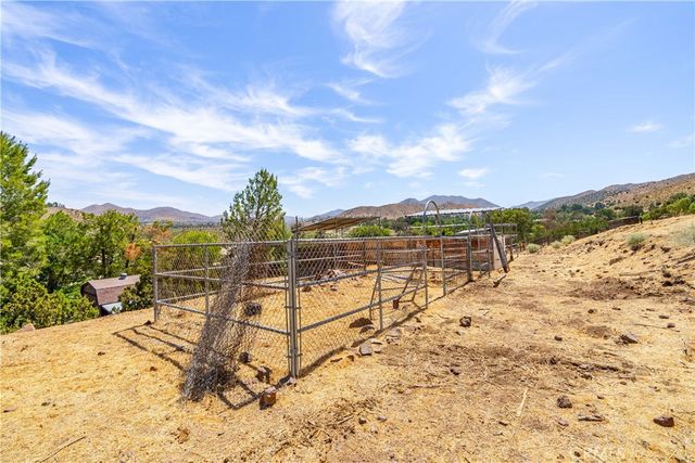 31751 Lake Meadow Road, Acton, CA 93510