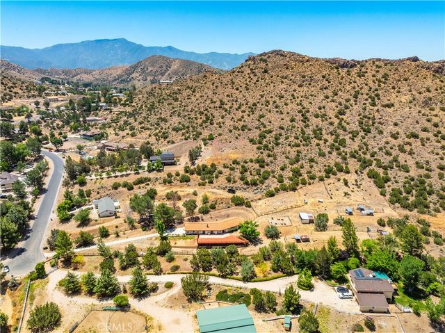 31751 Lake Meadow Road, Acton, CA 93510