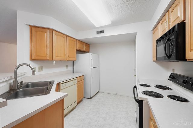 720 Castlegate Lane, Springfield Twp., OH 45231