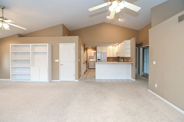 3860 Deer Valley Drive B, Marion, IA 52302