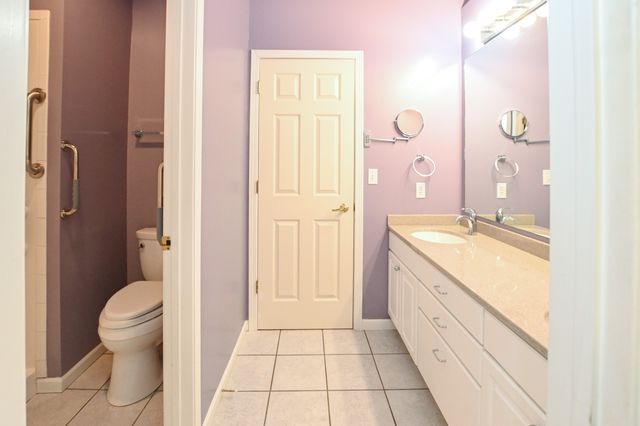 3860 Deer Valley Drive B, Marion, IA 52302