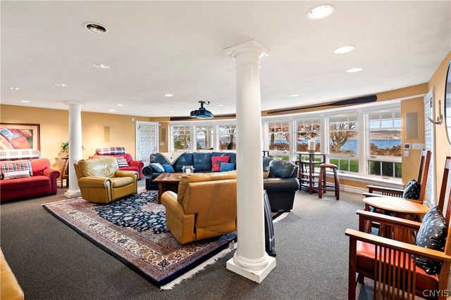 1818 West Lake Road, Skaneateles, NY 13152
